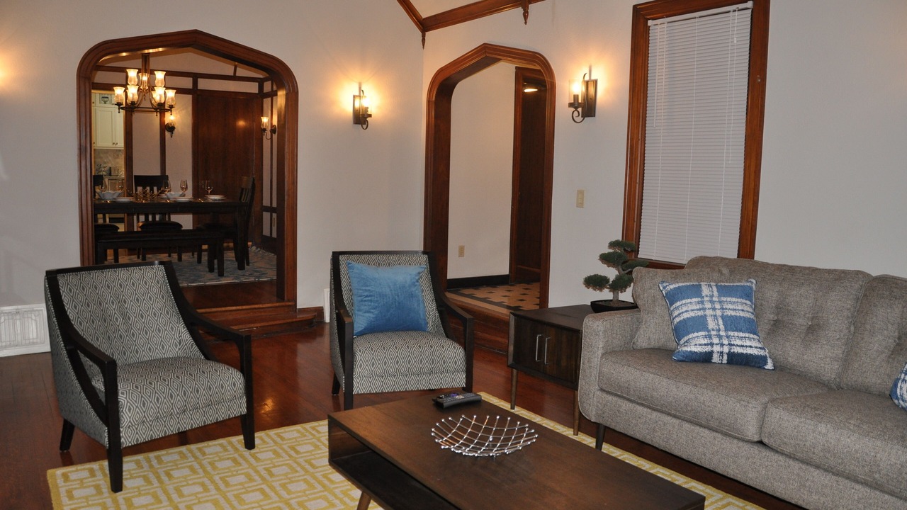 Photo of Livingroom in Central Oklahoma City