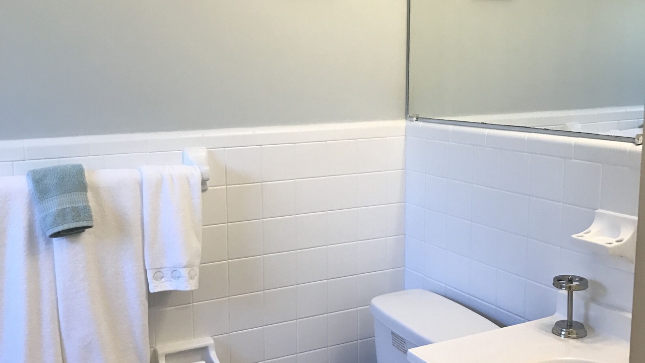 Photo of Bathroom in Yacht Club