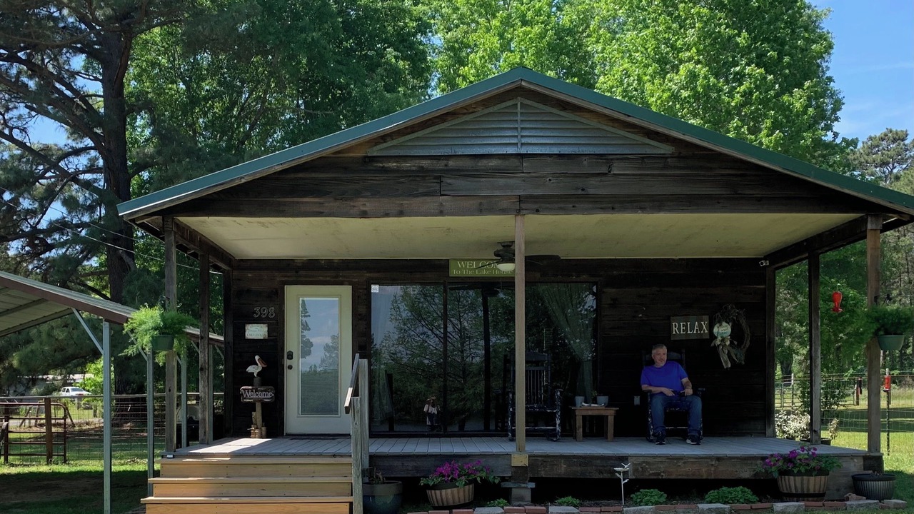 Photo of Outdoor in Noble