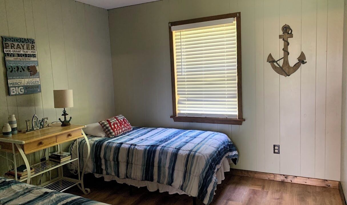 Photo of Bedroom in Noble