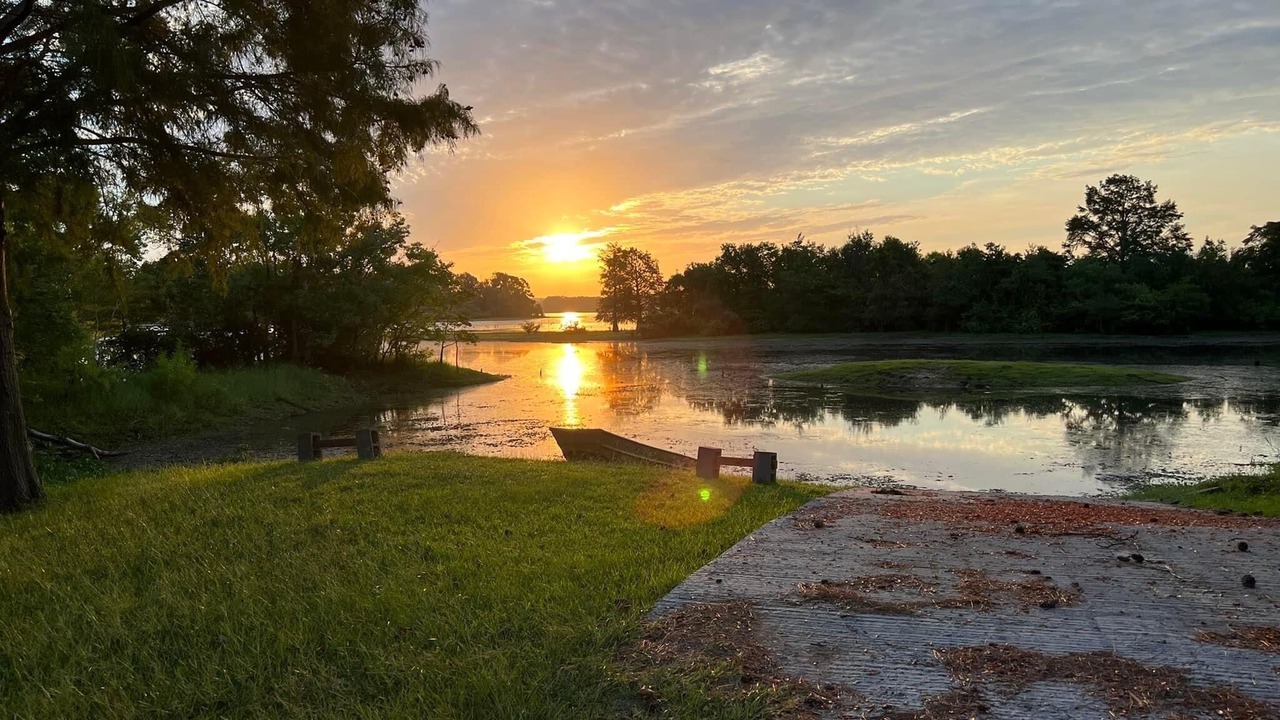 Photo of Outdoor in Noble