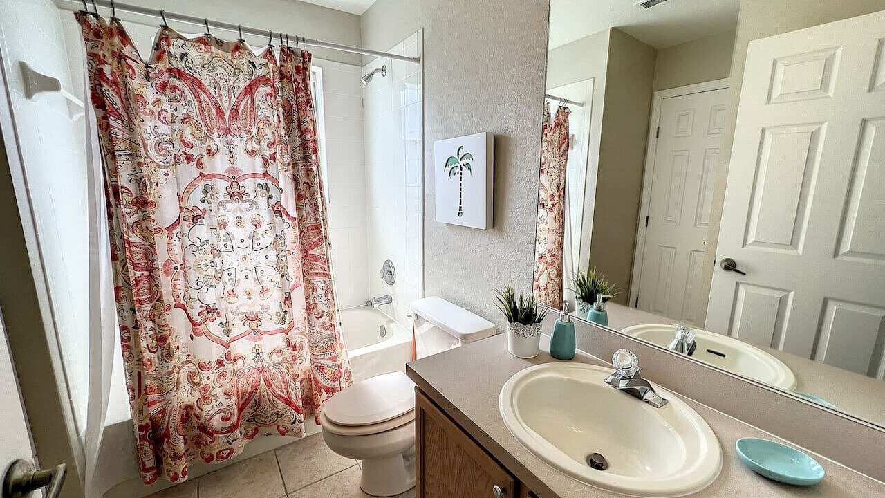 Photo of Bathroom in West Haven