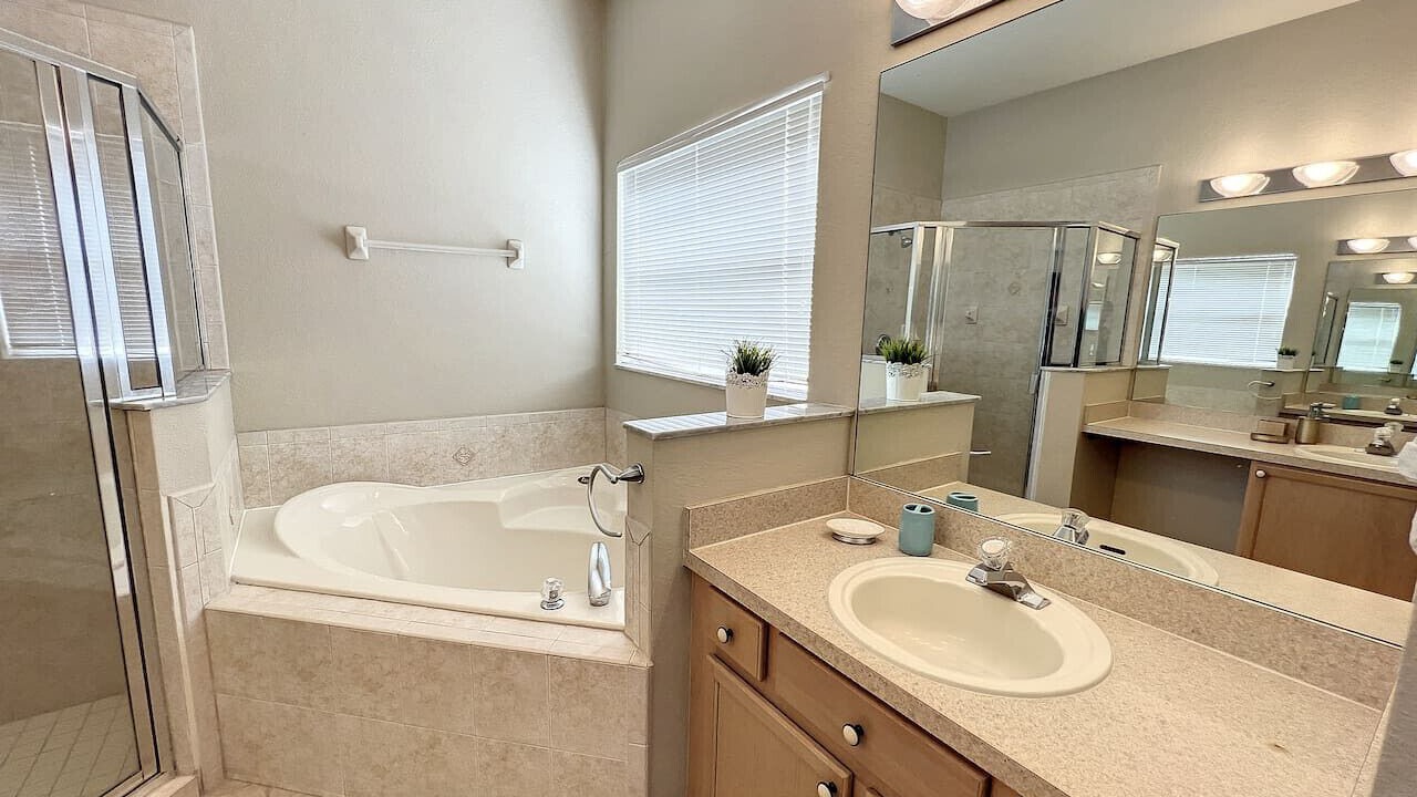 Photo of Bathroom in West Haven