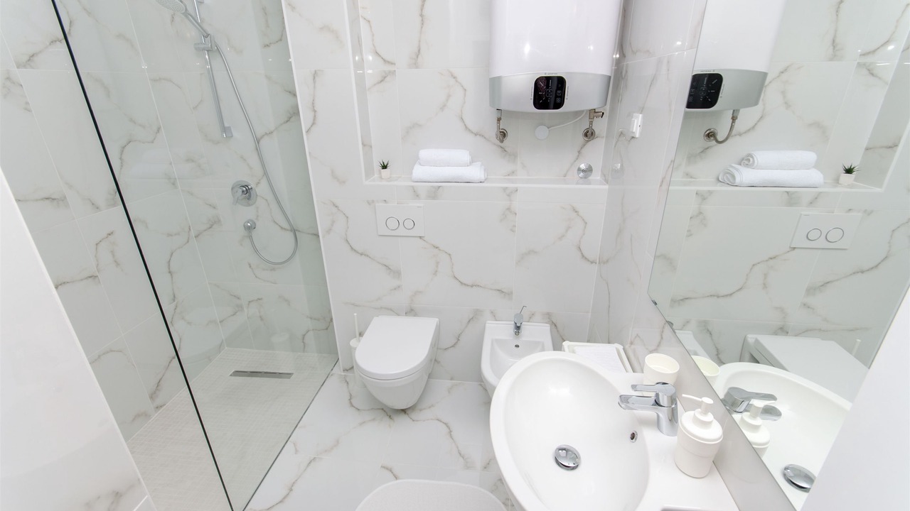 Photo of Bathroom in Kolan