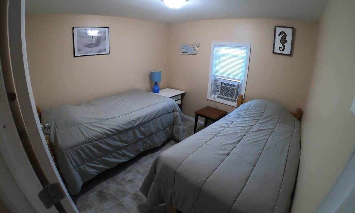 Photo of Bedroom in Seaside Heights