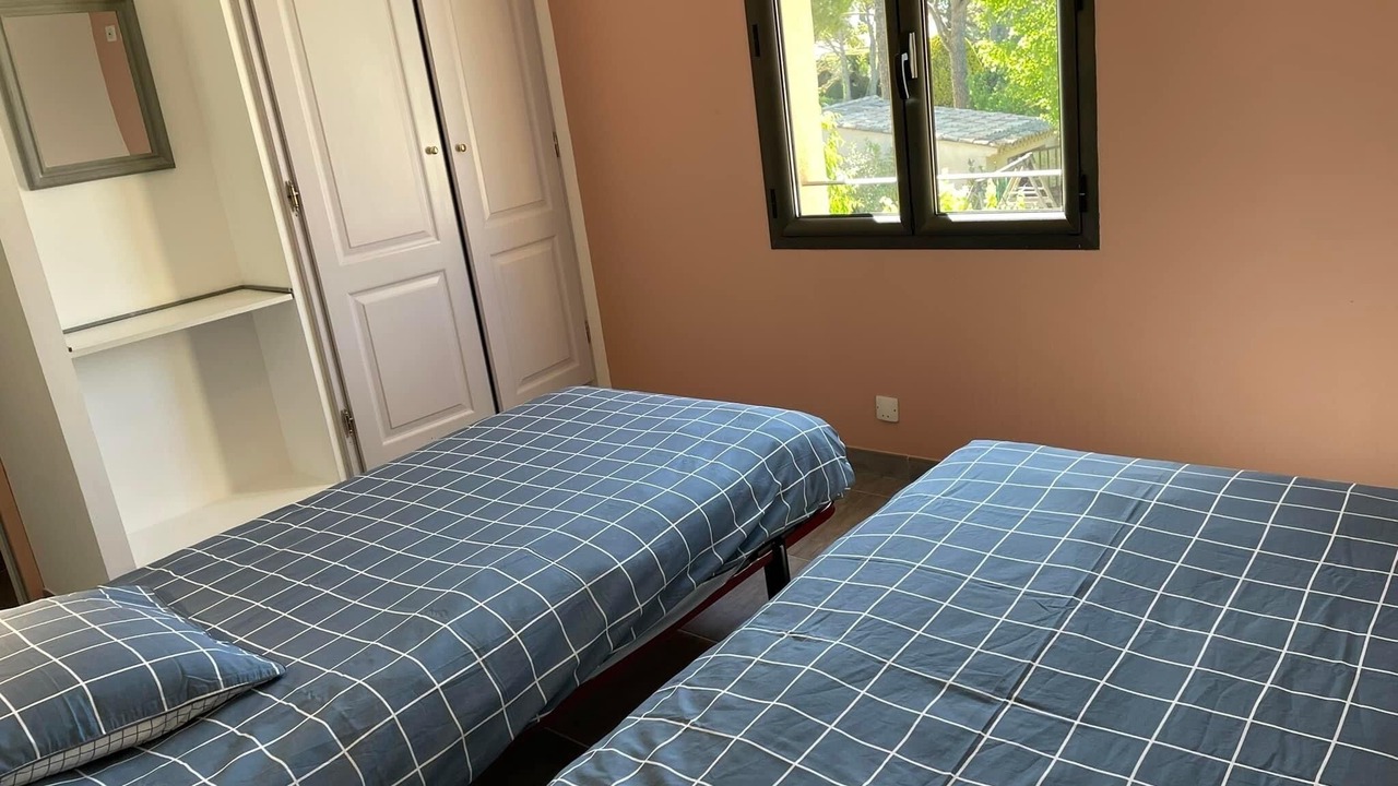 Photo of Bedroom in Camaret-sur-Aigues