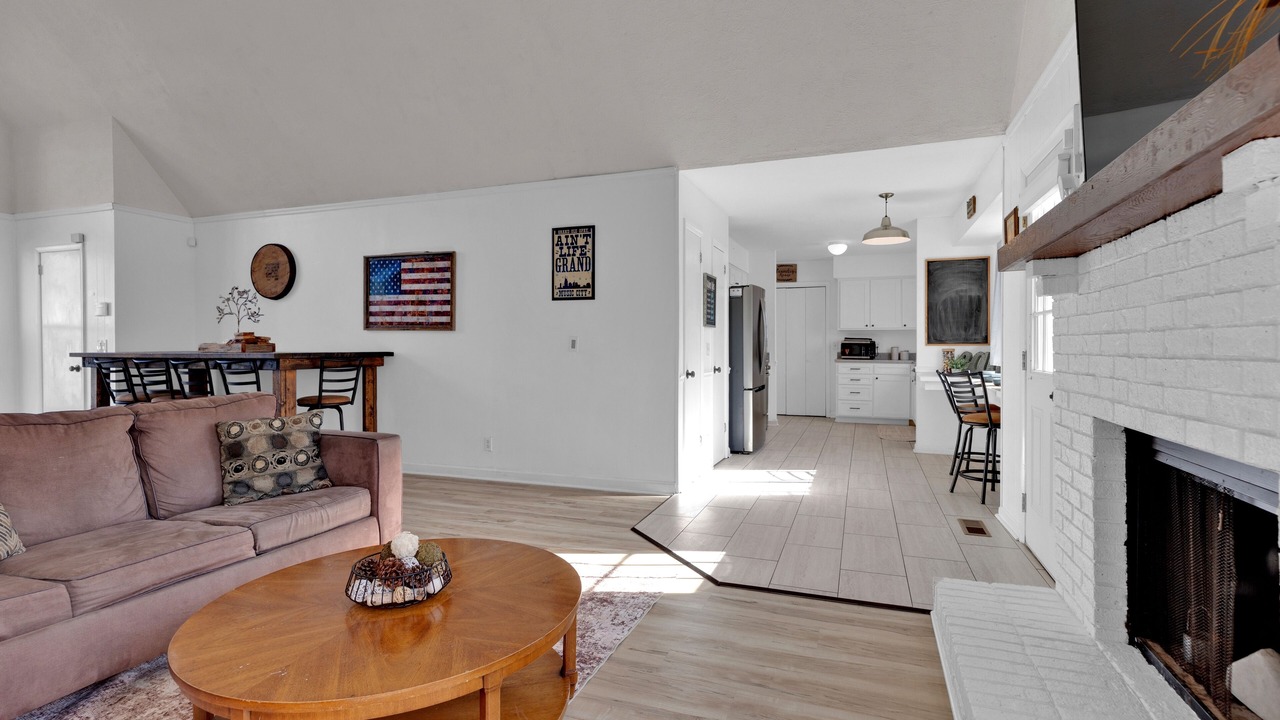 Photo of Livingroom in Starboard