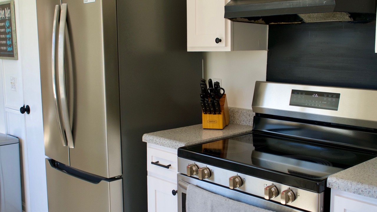 Photo of Kitchen in Starboard