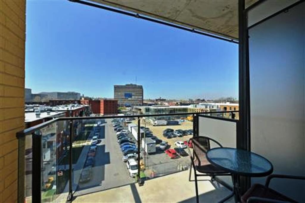 Photo of Outdoor in La Petite-Patrie