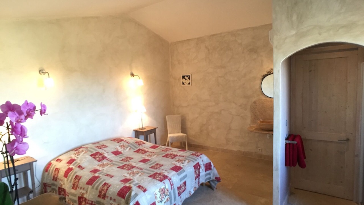 Photo of Bedroom in Saint-Nazaire