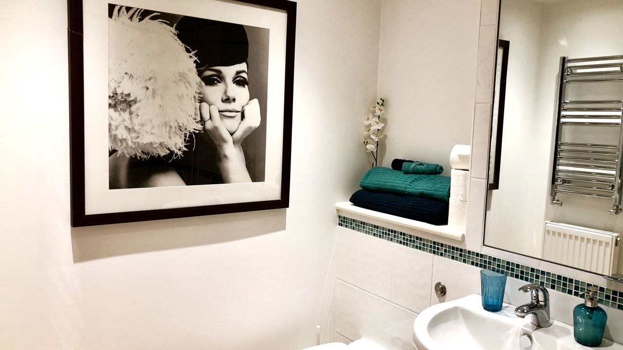 Photo of Bathroom in Windsor City Centre