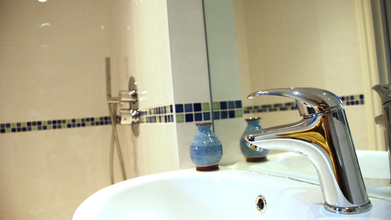 Photo of Bathroom in Windsor City Centre