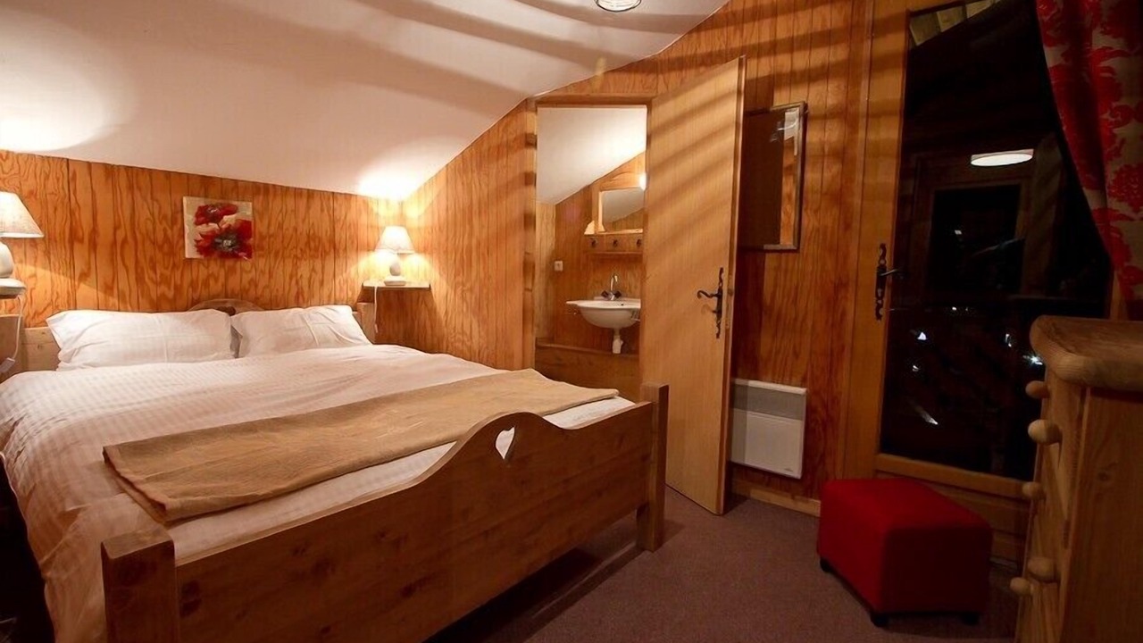 Photo of Bedroom in Mont-de-Lans