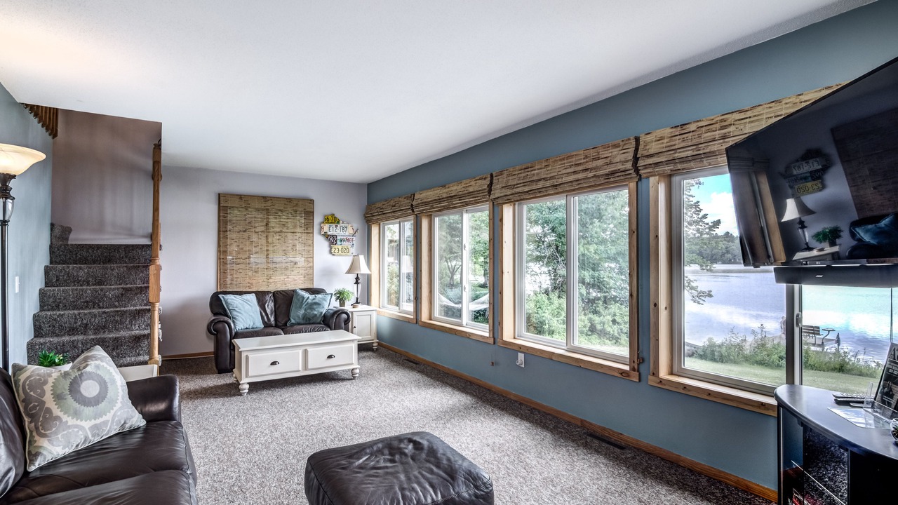 Photo of Livingroom in Amery