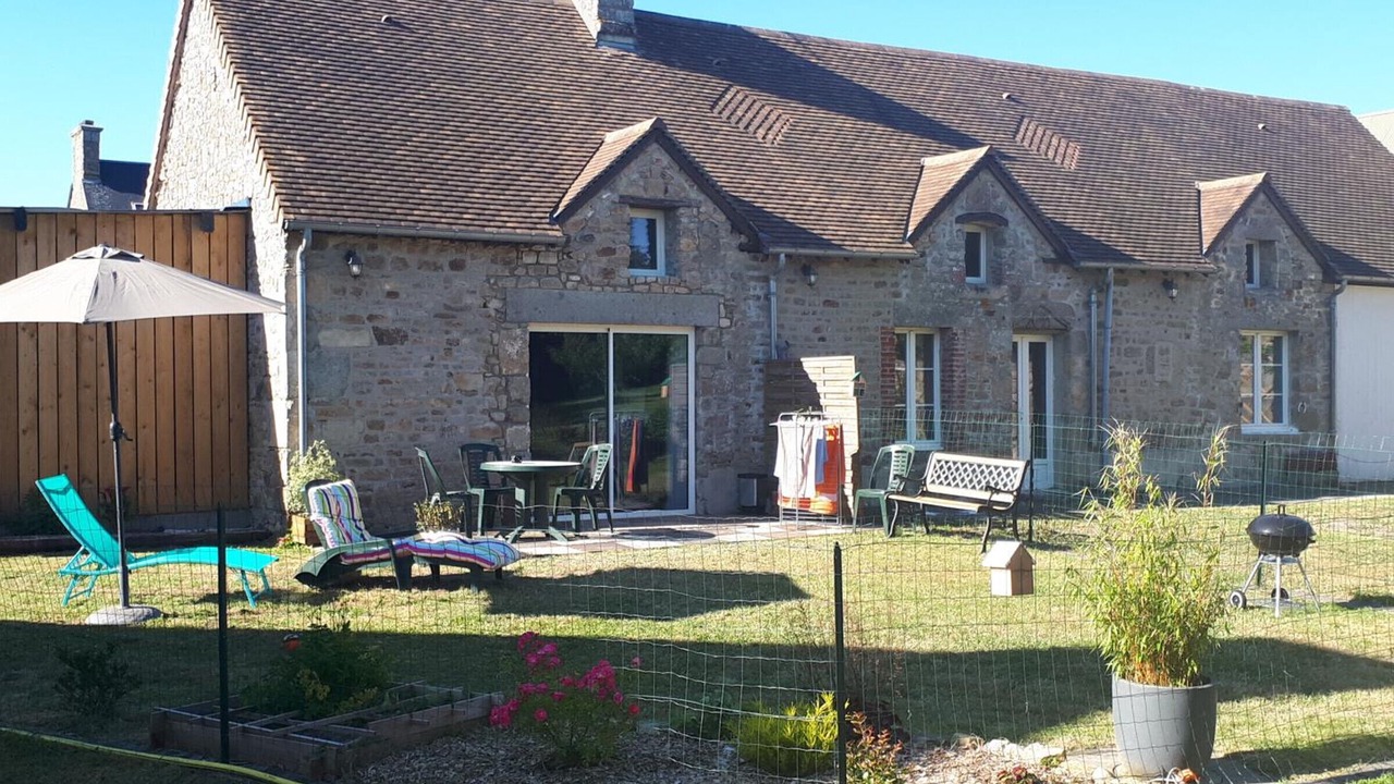 Photo of Outdoor in Angey