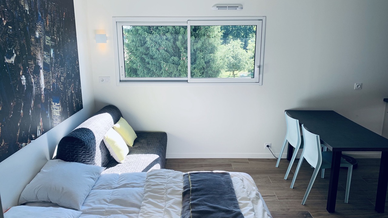 Photo of Bedroom in Cesson-Sevigne
