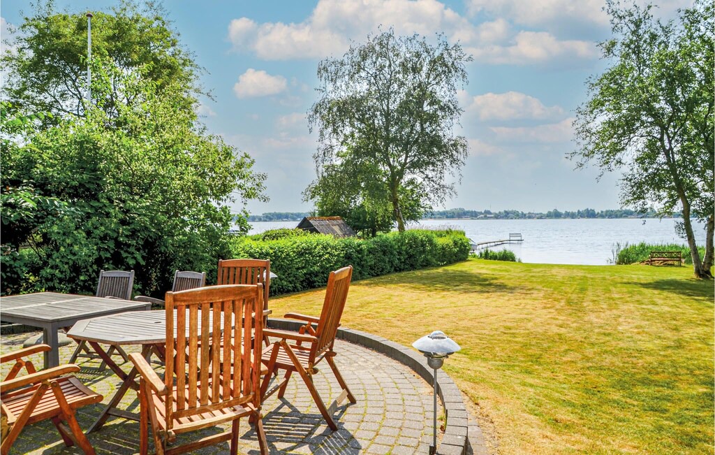 Photo of Outdoor in Sunds