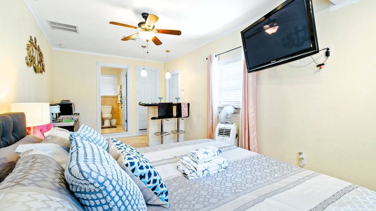 Photo of Bedroom in Palm Beach Gardens