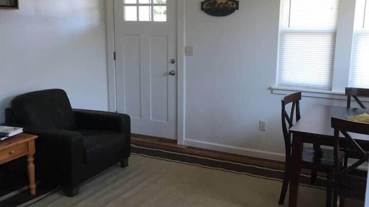 Photo of Livingroom in Crescent City North