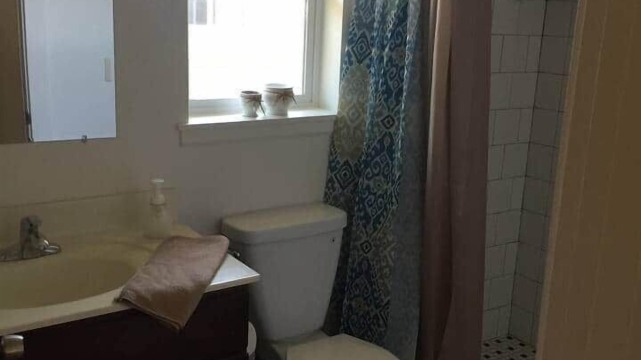 Photo of Bathroom in Crescent City North