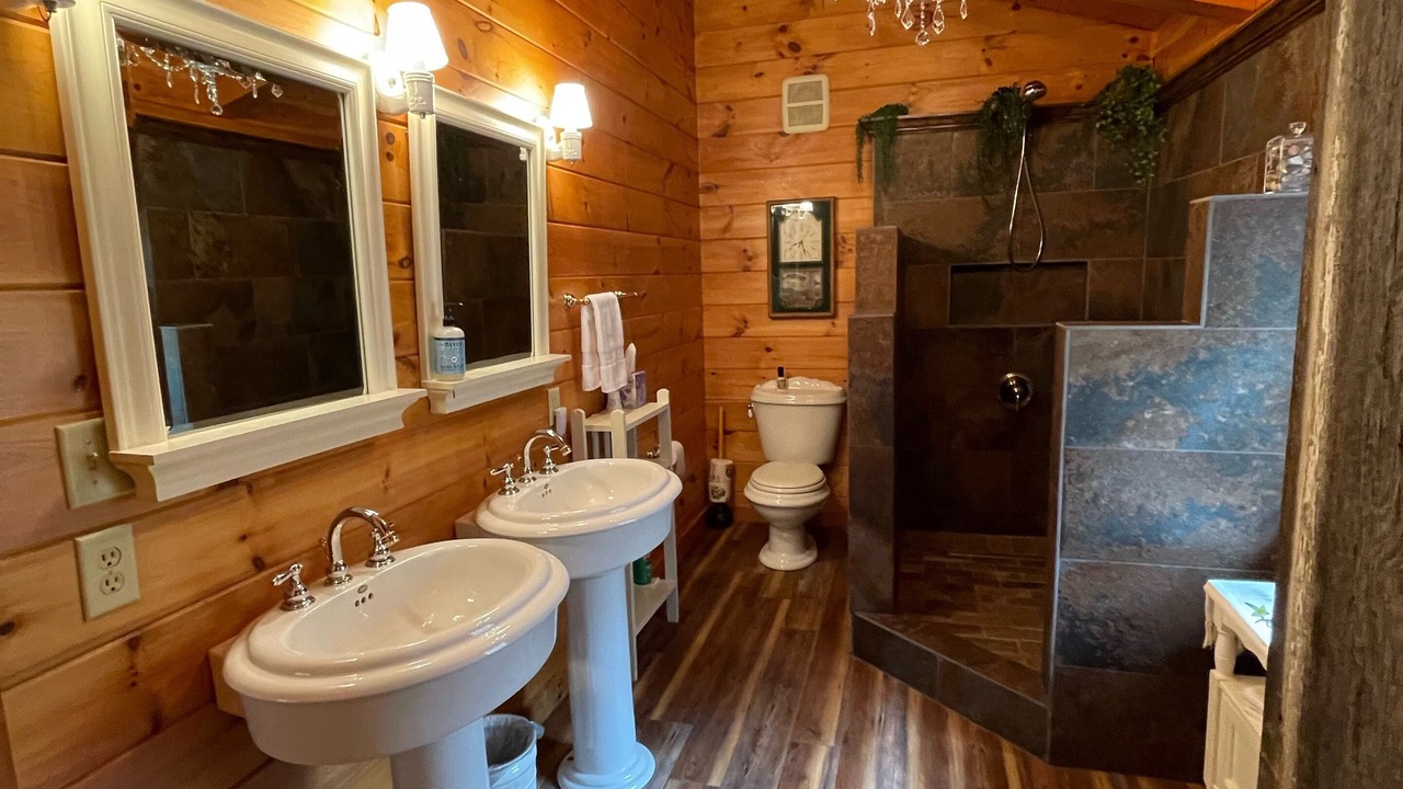 Photo of Bathroom in Wellsboro