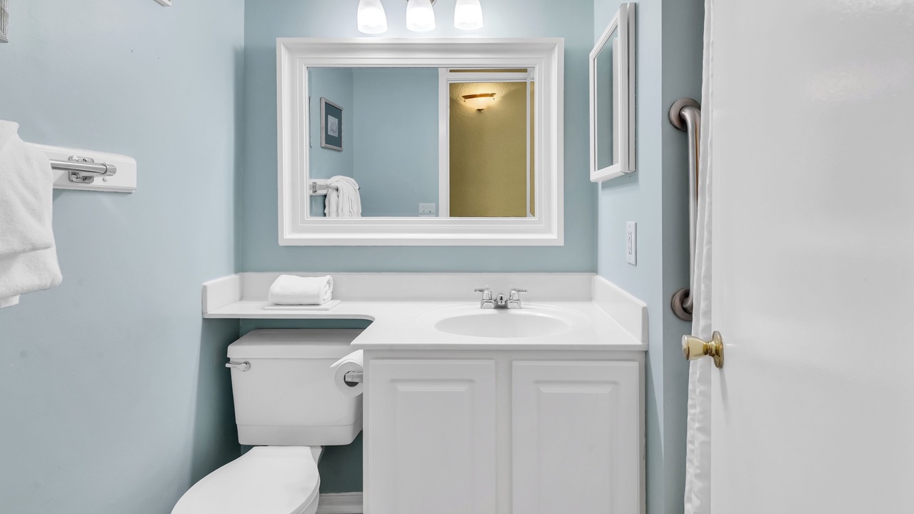 Photo of Bathroom in Windy Hill