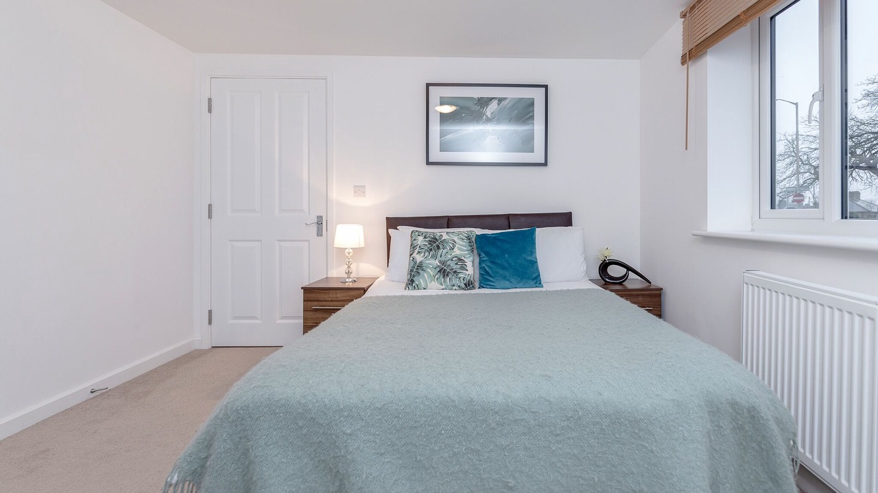 Photo of Bedroom in Yiewsley