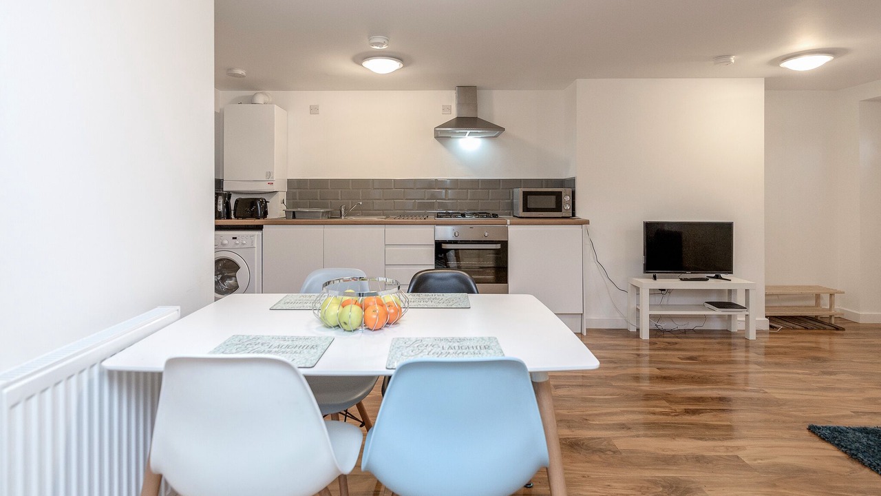 Photo of Kitchen in Yiewsley