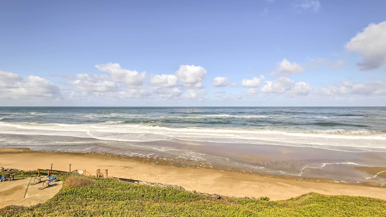 Photo of Others in Lincoln Beach