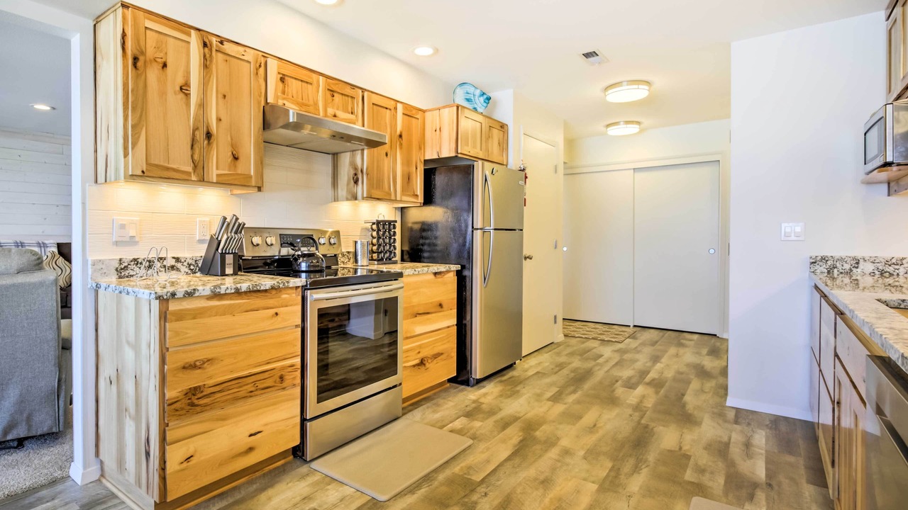 Photo of Others in Lincoln Beach