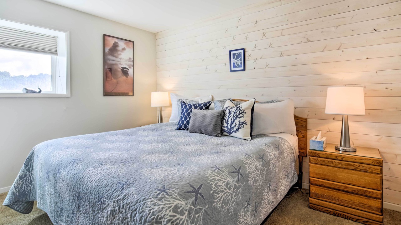 Photo of Others in Lincoln Beach