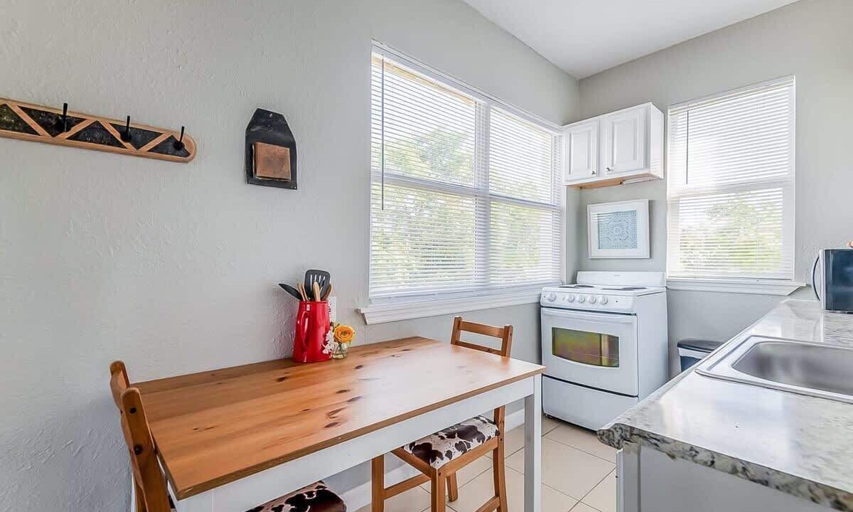 Photo of Kitchen in Historic Downtown Melbourne