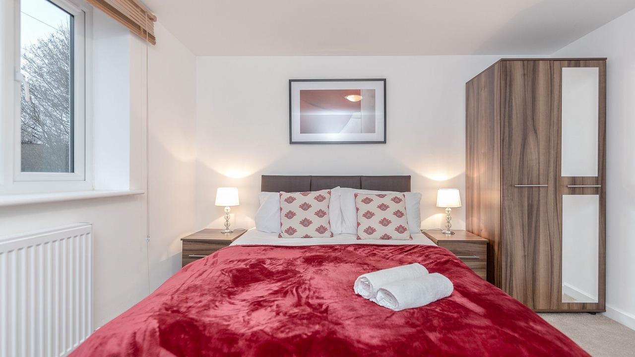 Photo of Bedroom in Yiewsley