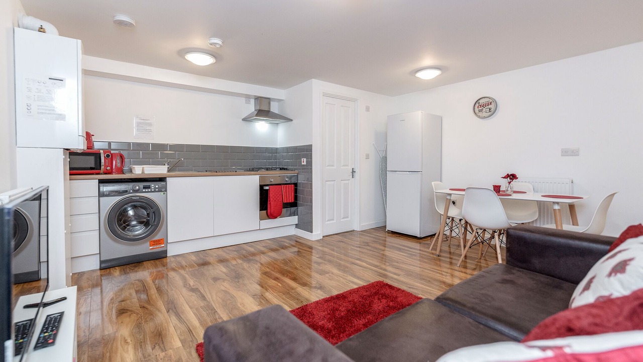 Photo of Others in Yiewsley