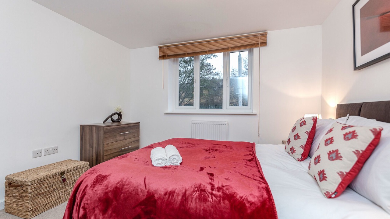 Photo of Bedroom in Yiewsley