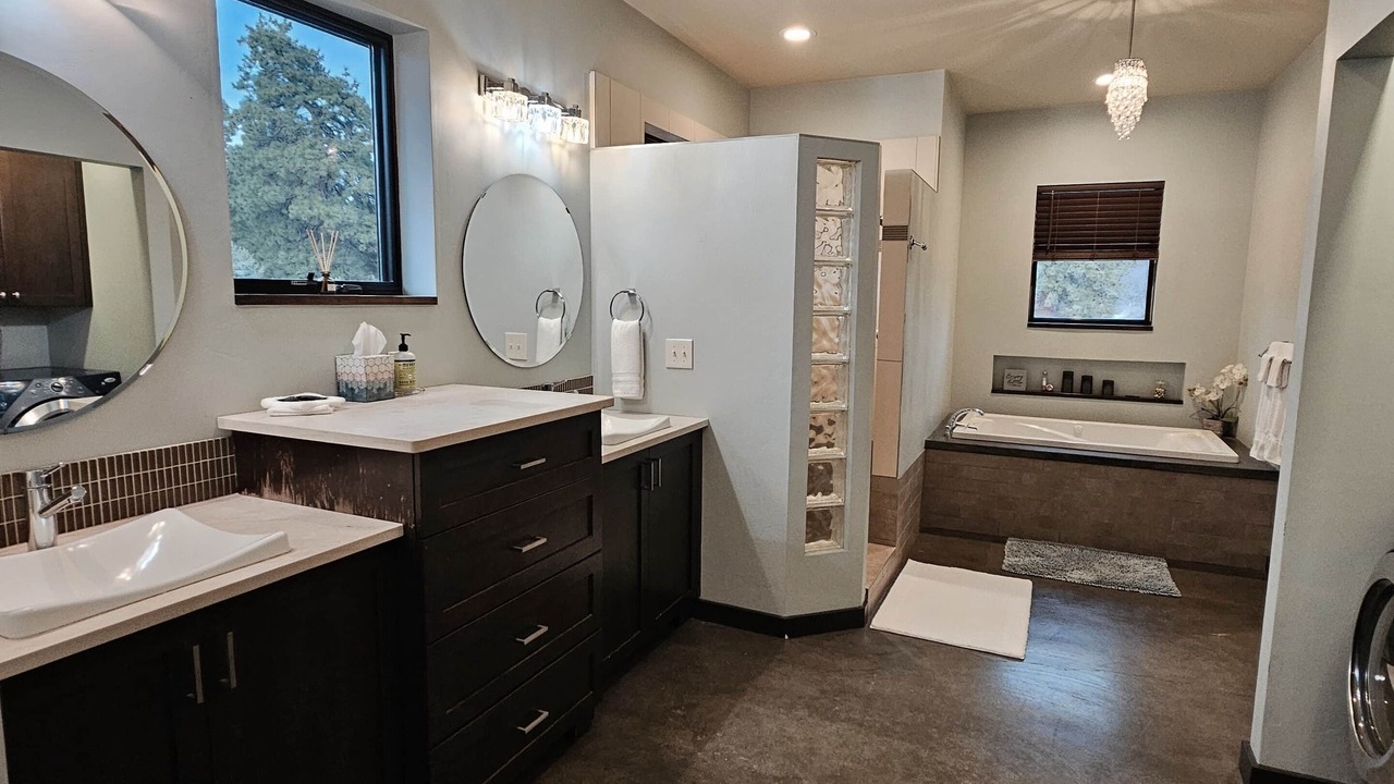 Photo of Others in Awbrey Butte