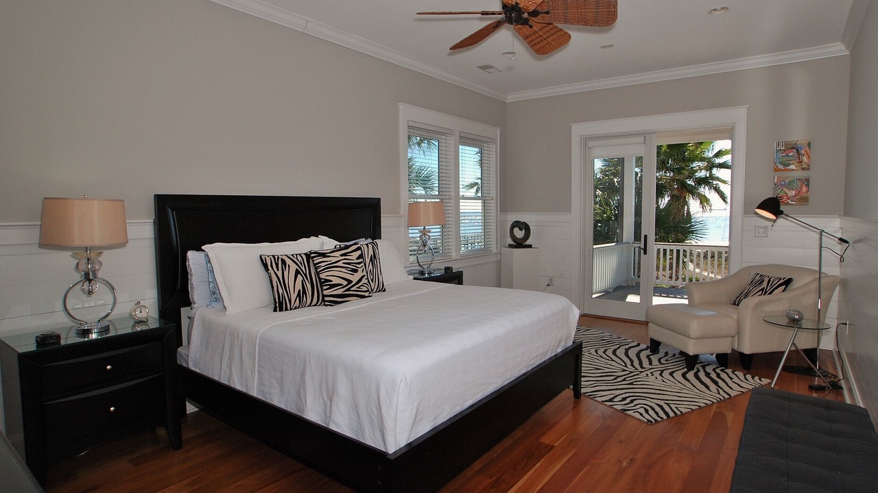 Photo of Bedroom in Isle of Palms