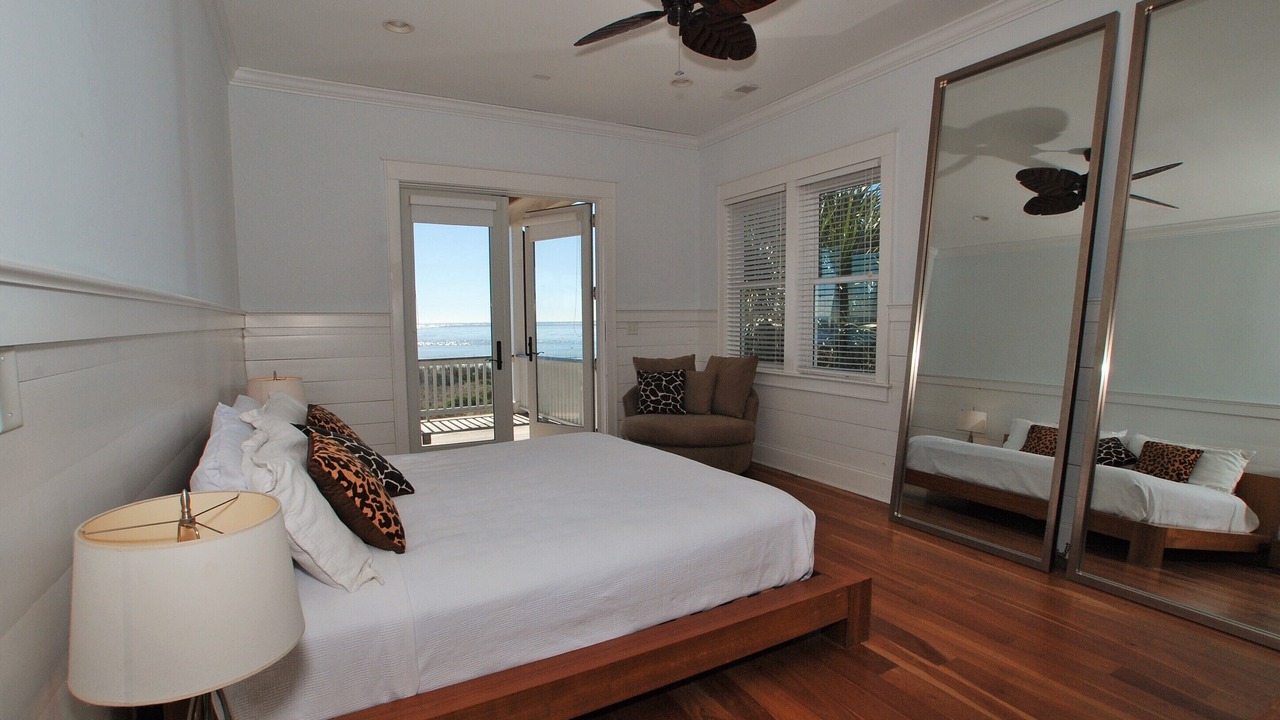 Photo of Bedroom in Isle of Palms