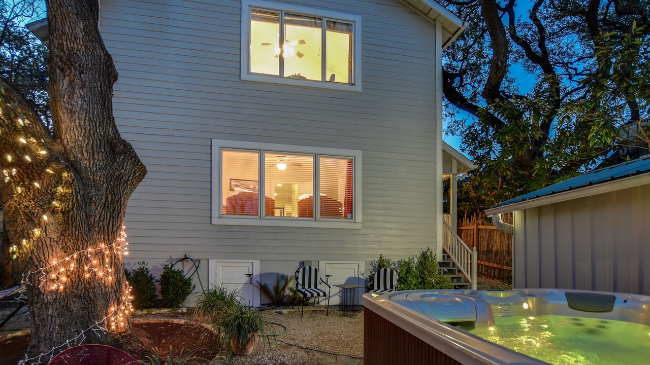 Photo of Others in Travis Heights