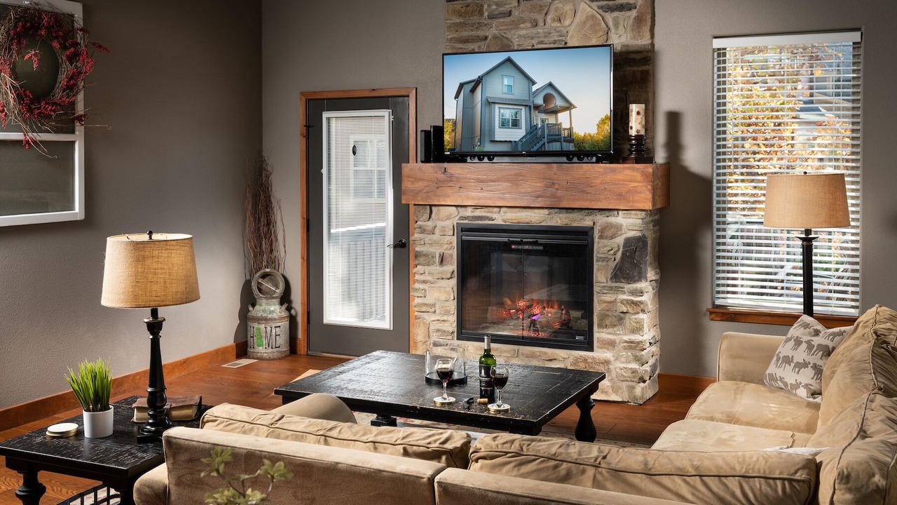Photo of Livingroom in Hollister