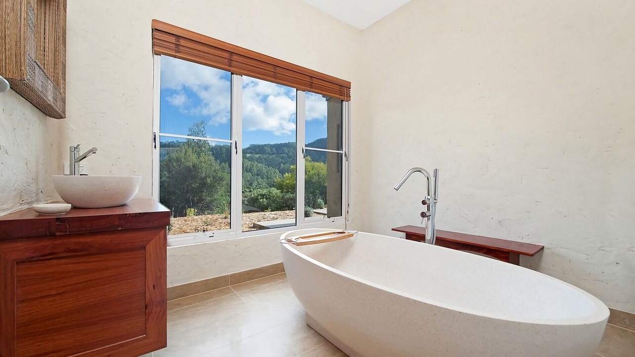 Photo of Bathroom in Apollo Bay