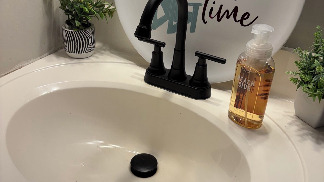 Photo of Bathroom in Long Lake