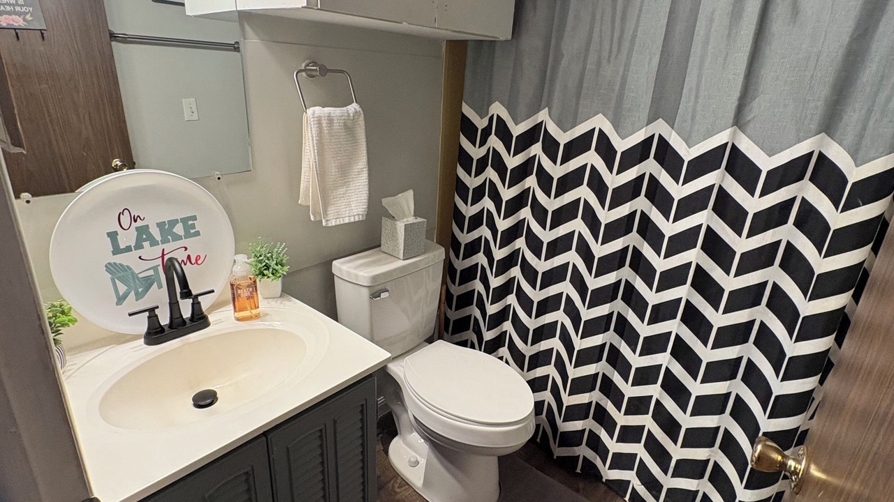 Photo of Bathroom in Long Lake