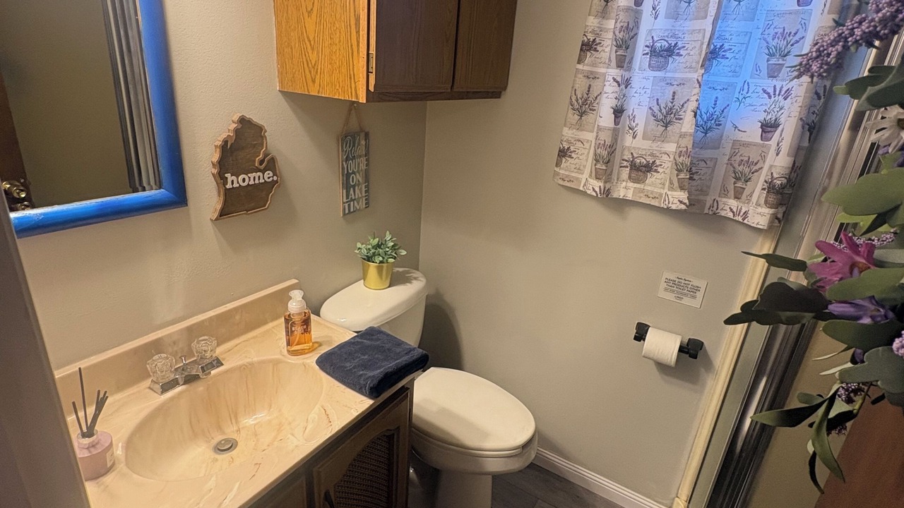 Photo of Bathroom in Long Lake