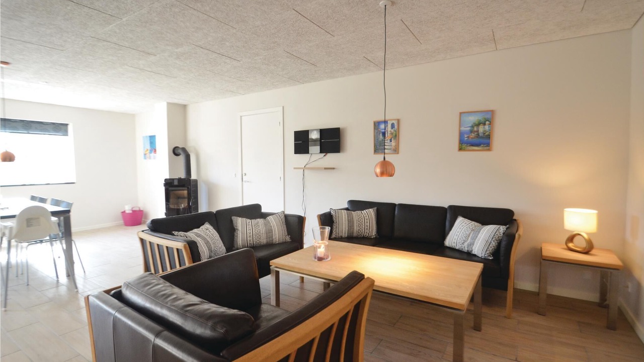 Photo of Bedroom in Bøtø By