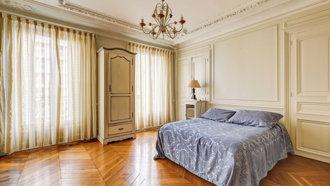 Photo of Bedroom in Clignancourt