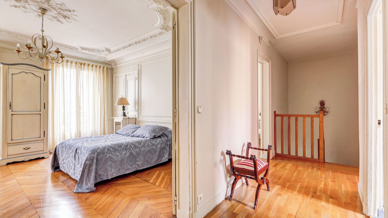 Photo of Bedroom in Clignancourt