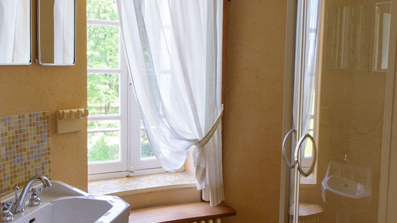 Photo of Bathroom in La Saucelle