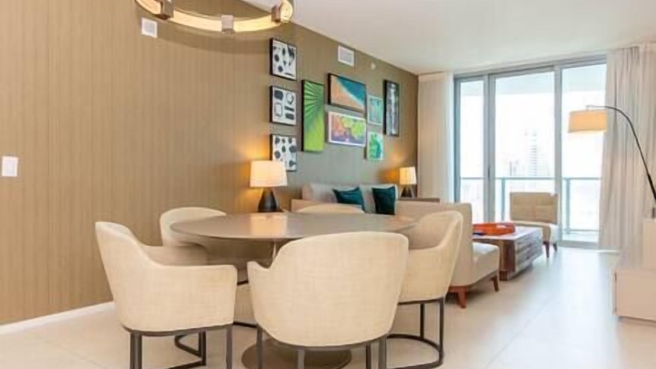 Photo of Others in Hollywood South Central Beach