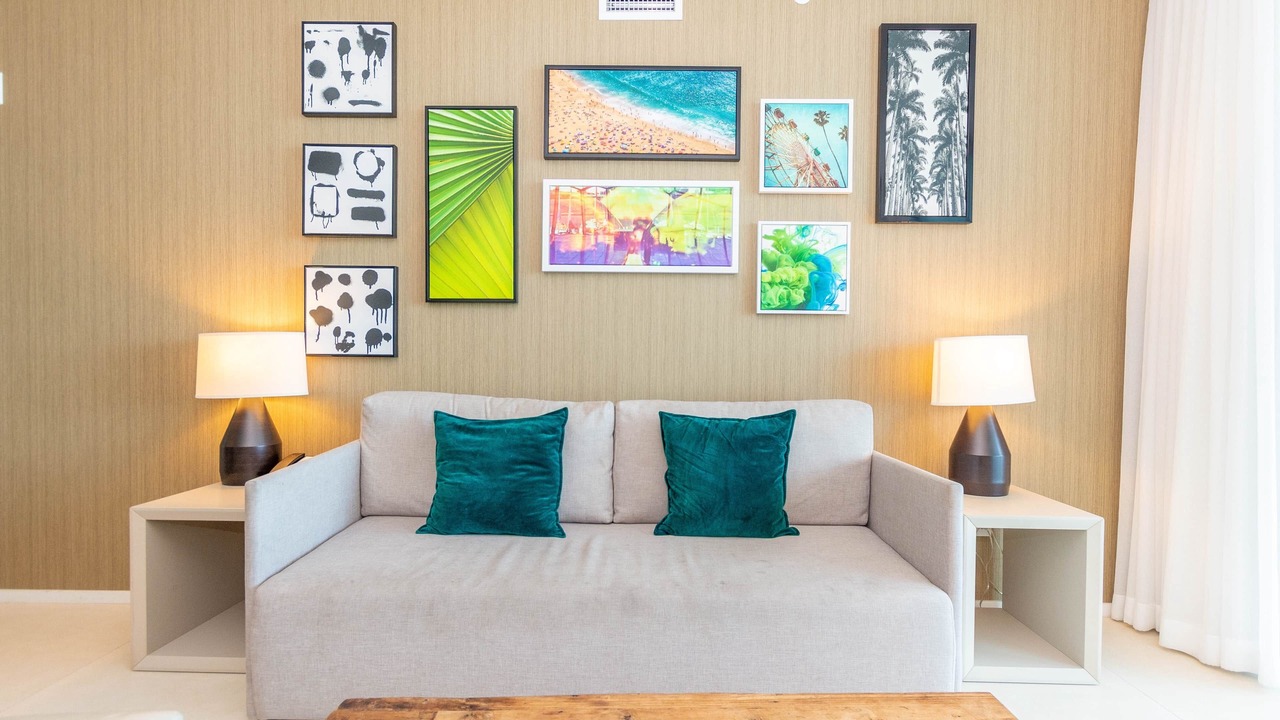 Photo of Others in Hollywood South Central Beach